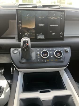 Land Rover Defender II с пробегом 2024 года, цена 11 900 000 рублей, 3367 км, внедорожник, Автокод Объявления