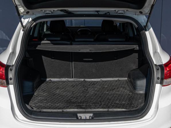 Hyundai ix35 I Рестайлинг с пробегом 2014 года, цена 1 550 000 рублей, 137352 км, внедорожник, Автокод Объявления