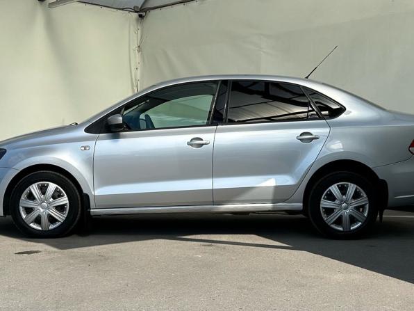 Volkswagen Polo V с пробегом 2011 года, цена 682 000 рублей, 218316 км, седан, Автокод Объявления