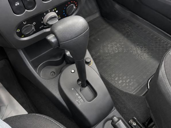 Renault Sandero I с пробегом 2011 года, цена 519 000 рублей, 200700 км, хэтчбек, Автокод Объявления