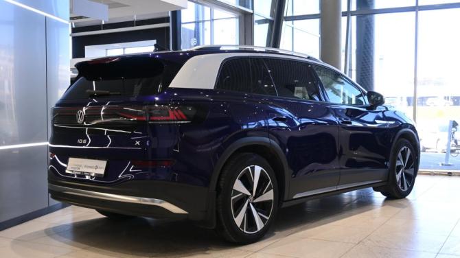 Volkswagen ID.6 с пробегом 2021 года, цена 2 895 000 рублей, 40481 км, внедорожник, Автокод Объявления