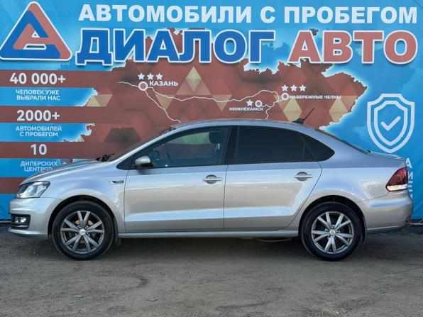 Volkswagen Polo V Рестайлинг с пробегом 2018 года, цена 1 085 000 рублей, 105200 км, седан, Автокод Объявления
