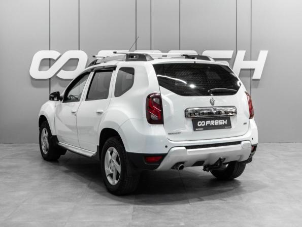 Renault Duster I Рестайлинг с пробегом 2016 года, цена 1 050 000 рублей, 204426 км, внедорожник, Автокод Объявления