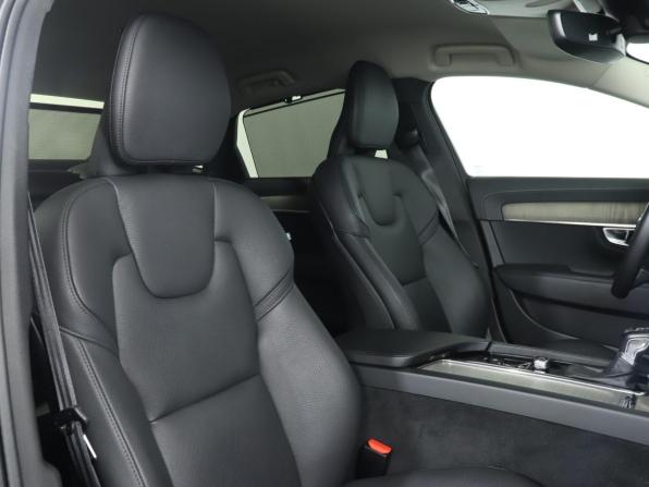 Volvo S90 II Рестайлинг с пробегом 2021 года, цена 3 399 000 рублей, 83441 км, седан, Автокод Объявления