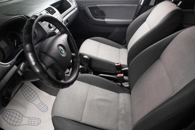 Skoda Fabia II с пробегом 2008 года, цена 399 000 рублей, 180454 км, хэтчбек, Автокод Объявления