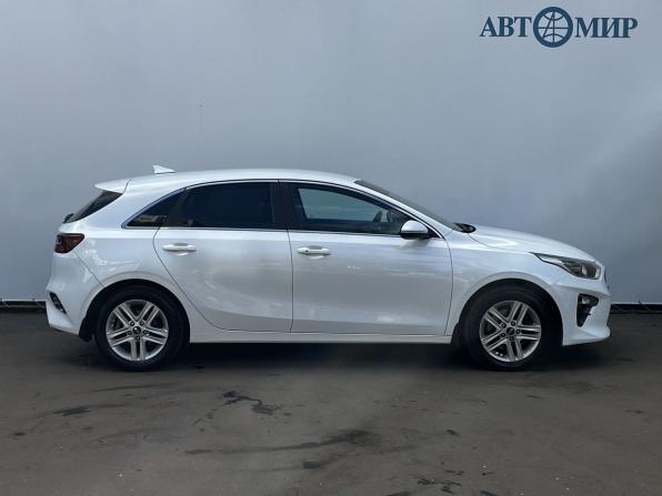 Kia Ceed III с пробегом 2019 года, цена 1 690 000 рублей, 113439 км, хэтчбек, Автокод Объявления