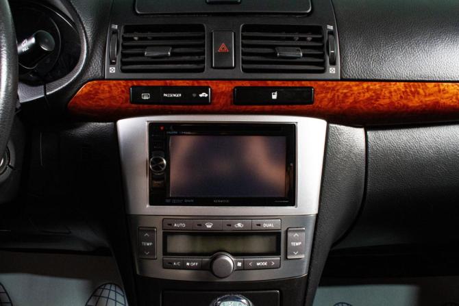 Toyota Avensis II Рестайлинг с пробегом 2007 года, цена 829 000 рублей, 214000 км, седан, Автокод Объявления