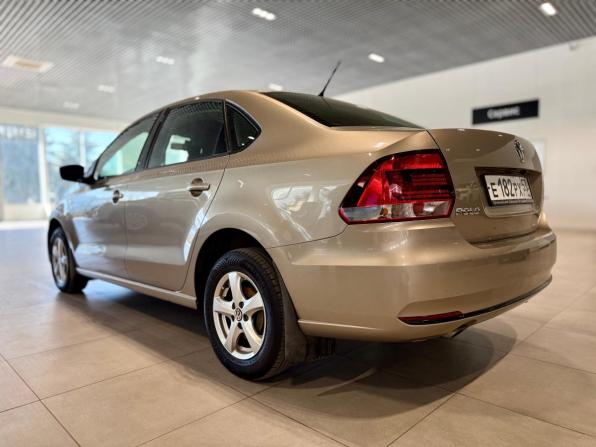Volkswagen Polo V Рестайлинг с пробегом 2015 года, цена 1 149 000 рублей, 66916 км, седан, Автокод Объявления