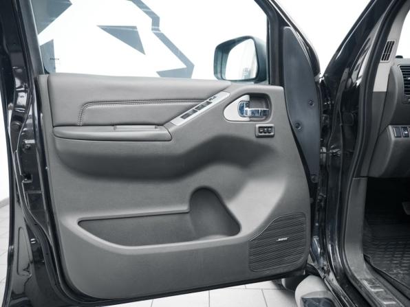 Nissan Pathfinder III Рестайлинг с пробегом 2012 года, цена 2 489 000 рублей, 222381 км, внедорожник, Автокод Объявления