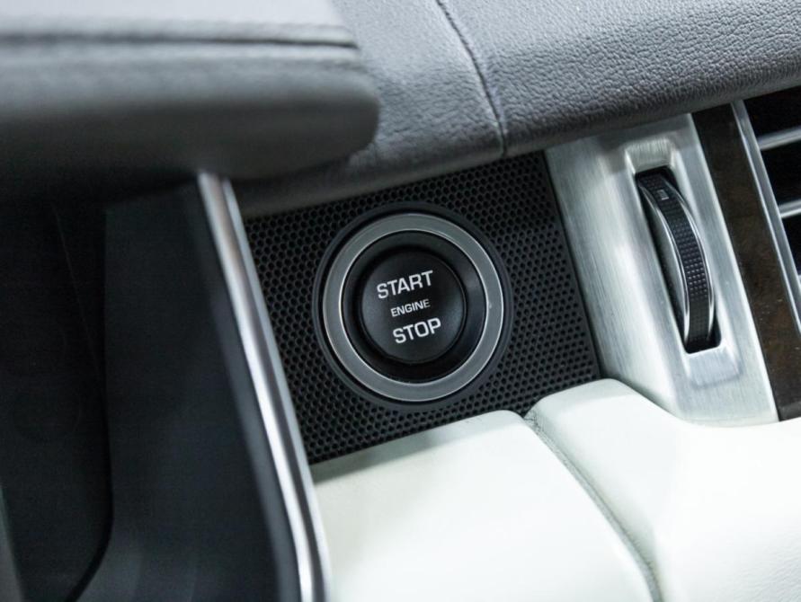 Land Rover Range Rover IV Санкт-Петербург  - изображение 19