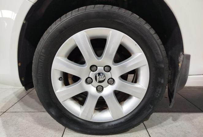 Skoda Fabia II Рестайлинг с пробегом 2014 года, цена 930 000 рублей, 73050 км, хэтчбек, Автокод Объявления