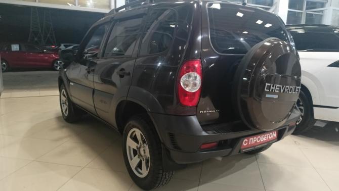 Chevrolet Niva I Рестайлинг с пробегом 2011 года, цена 354 000 рублей, 109000 км, внедорожник, Автокод Объявления