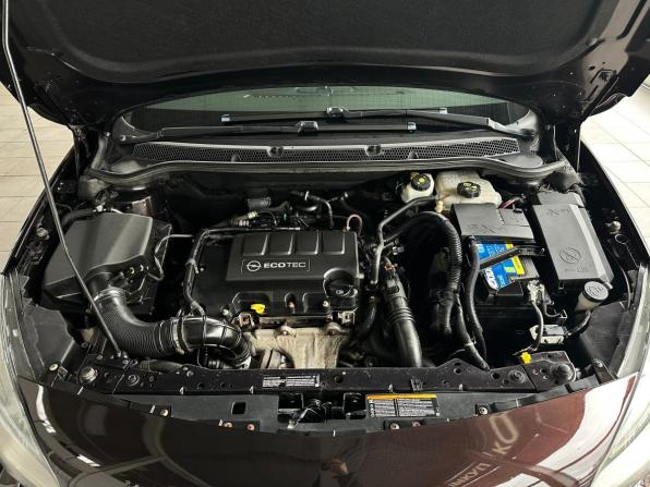 Opel Astra J Рестайлинг с пробегом 2014 года, цена 970 000 рублей, 129427 км, хэтчбек, Автокод Объявления