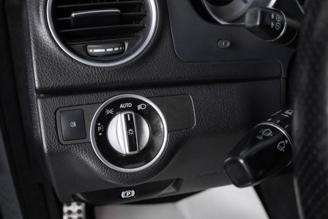 Mercedes-Benz C-Класс III (W204) Рестайлинг с пробегом 2011 года, цена 1 599 000 рублей, 238196 км, седан, Автокод Объявления