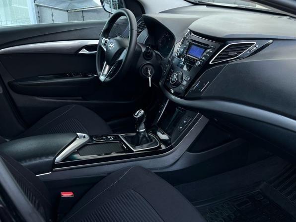 Hyundai i40 I с пробегом 2014 года, цена 1 020 000 рублей, 258670 км, седан, Автокод Объявления