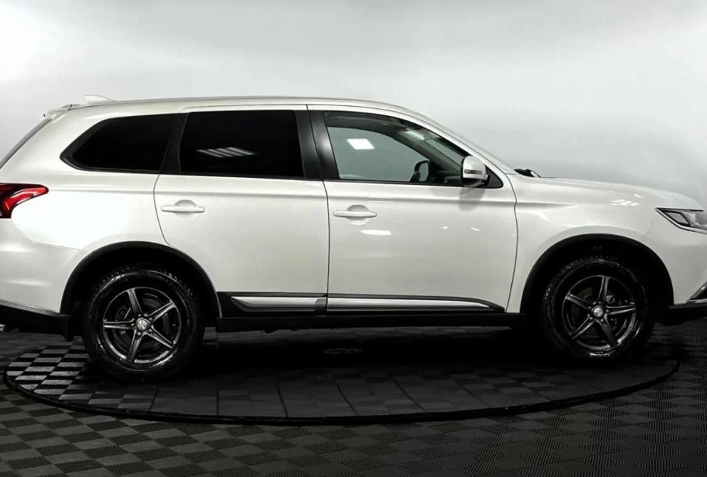 Mitsubishi Outlander III Рестайлинг 2 Нижний Новгород  - изображение 5