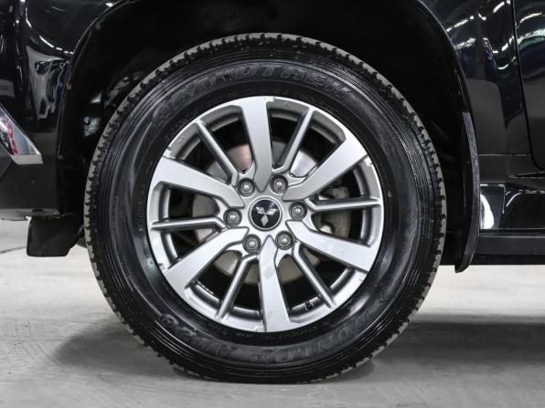 Mitsubishi Pajero Sport III с пробегом 2018 года, цена 3 398 000 рублей, 103018 км, внедорожник, Автокод Объявления