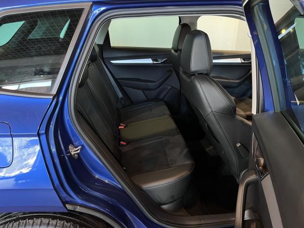 Skoda Karoq I с пробегом 2020 года, цена 2 650 000 рублей, 81900 км, внедорожник, Автокод Объявления