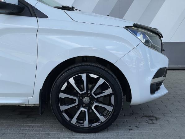 Lada (ВАЗ) XRAY I с пробегом 2019 года, цена 759 000 рублей, 111281 км, хэтчбек, Автокод Объявления