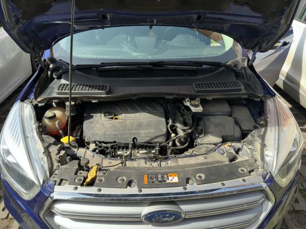 Ford Kuga II Рестайлинг с пробегом 2017 года, цена 1 647 000 рублей, 116000 км, внедорожник, Автокод Объявления