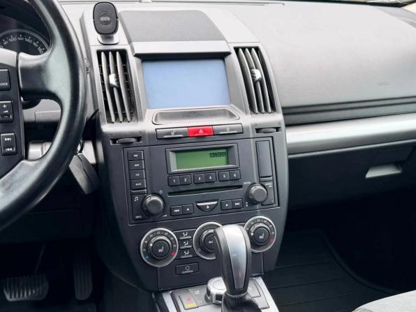 Land Rover Freelander II Рестайлинг с пробегом 2012 года, цена 1 039 000 рублей, 320000 км, внедорожник, Автокод Объявления