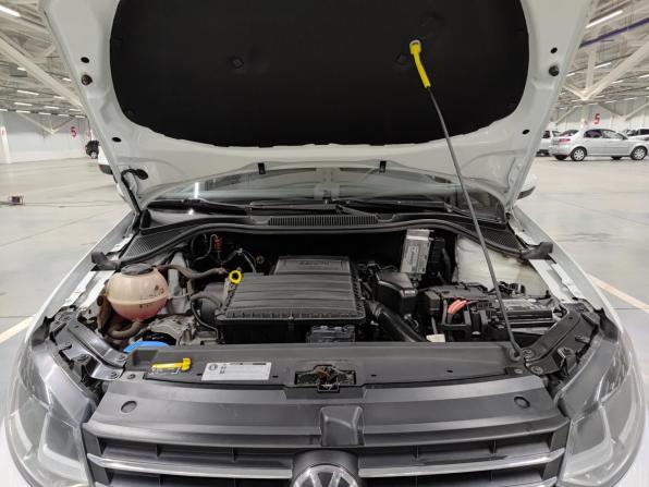 Volkswagen Polo V Рестайлинг с пробегом 2019 года, цена 1 230 000 рублей, 122119 км, седан, Автокод Объявления