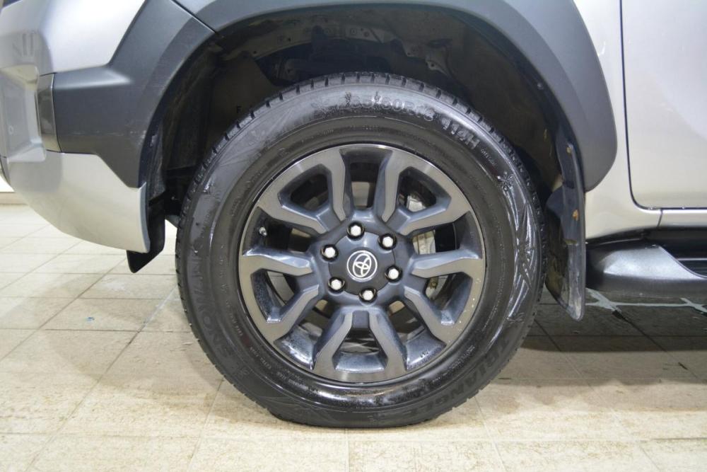 Toyota Hilux VIII Рестайлинг 2 Сургут  - изображение 13