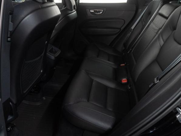 Volvo XC60 II с пробегом 2020 года, цена 3 525 000 рублей, 121630 км, внедорожник, Автокод Объявления