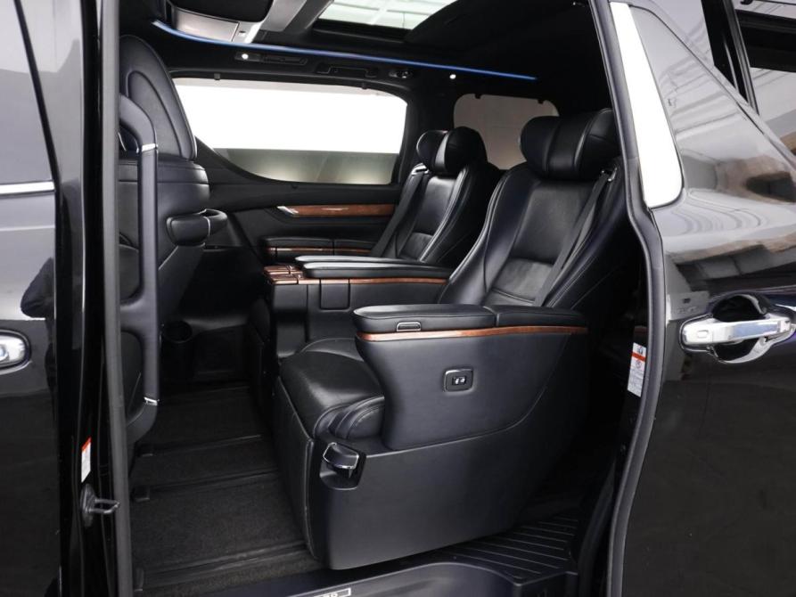 Toyota Alphard III Москва  - изображение 10
