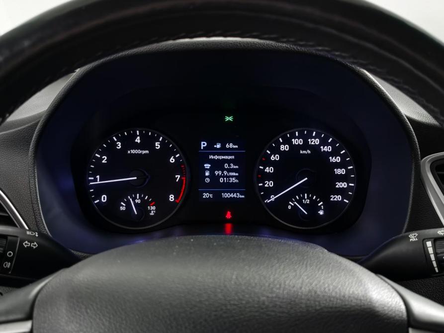 Hyundai Solaris II Санкт-Петербург  - изображение 19