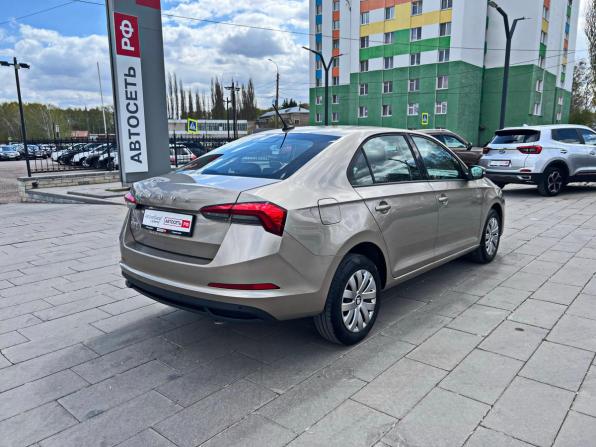 Skoda Rapid II с пробегом 2021 года, цена 1 590 000 рублей, 73770 км, лифтбек, Автокод Объявления