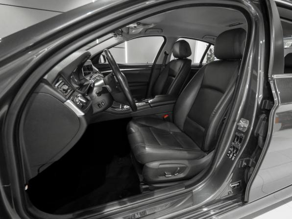 BMW 5 серии VI (F10/F11/F07) Рестайлинг с пробегом 2015 года, цена 1 995 000 рублей, 215442 км, седан, Автокод Объявления