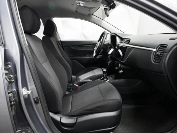 Kia Rio IV Рестайлинг с пробегом 2020 года, цена 1 770 000 рублей, 57765 км, седан, Автокод Объявления