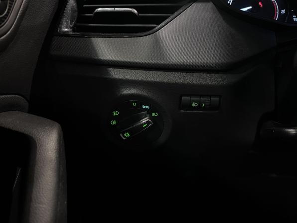 Skoda Rapid II с пробегом 2021 года, цена 1 740 000 рублей, 95836 км, лифтбек, Автокод Объявления