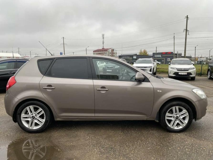 Kia Ceed I Тверь  - изображение 8