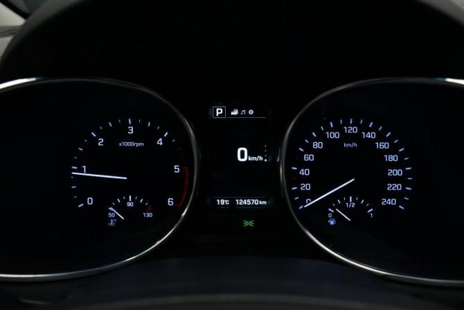 Hyundai Santa Fe III Рестайлинг с пробегом 2017 года, цена 2 794 000 рублей, 124000 км, внедорожник, Автокод Объявления