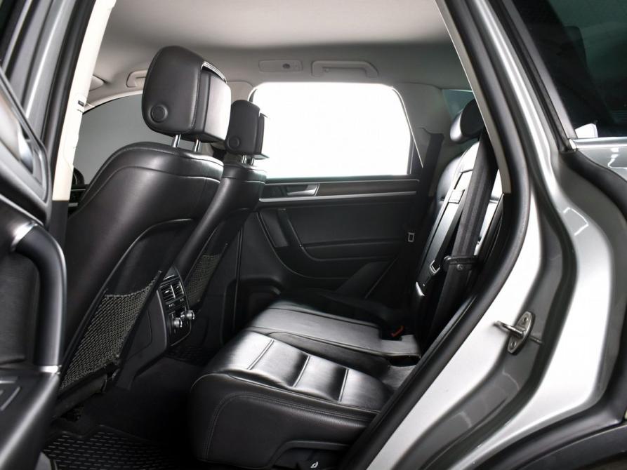 Volkswagen Touareg II Рестайлинг Кемерово  - изображение 12