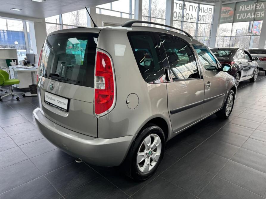 Skoda Roomster I Рестайлинг Киров  - изображение 7