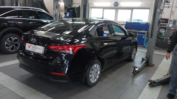 Hyundai Solaris II с пробегом 2019 года, цена 1 220 000 рублей, 92000 км, седан, Автокод Объявления