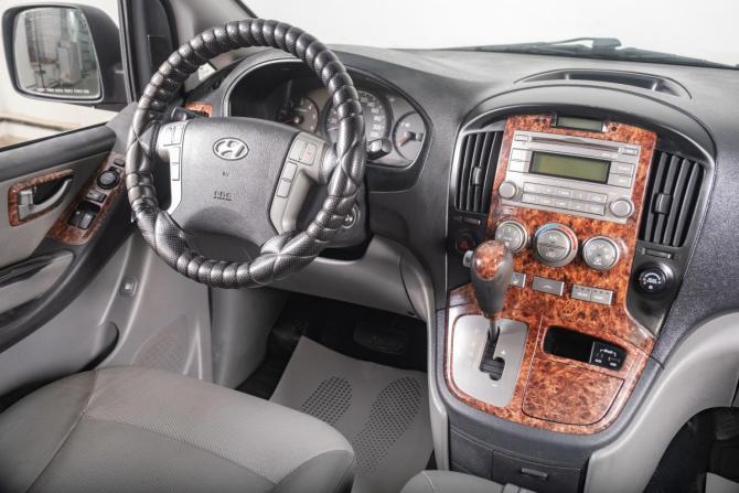 Hyundai Grand Starex I с пробегом 2012 года, цена 1 849 000 рублей, 103200 км, фургон, Автокод Объявления