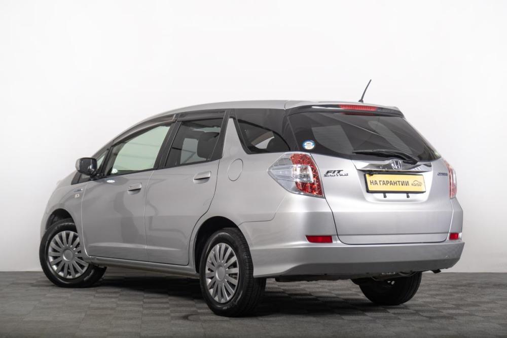 Honda Fit Shuttle I Рестайлинг Томск  - изображение 6