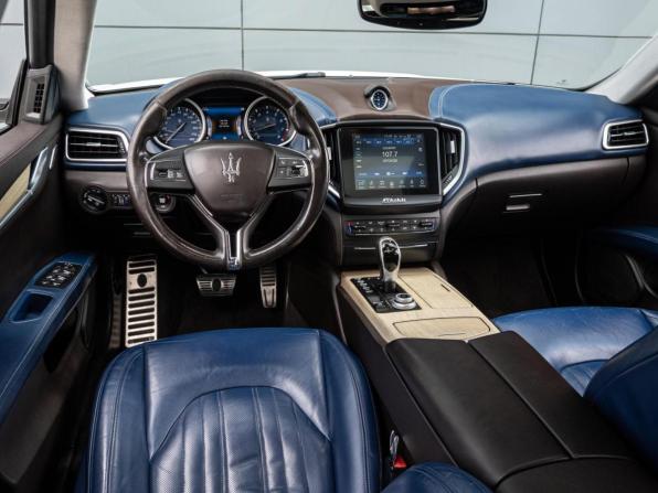 Maserati Ghibli III Рестайлинг с пробегом 2017 года, цена 4 600 000 рублей, 104038 км, седан, Автокод Объявления