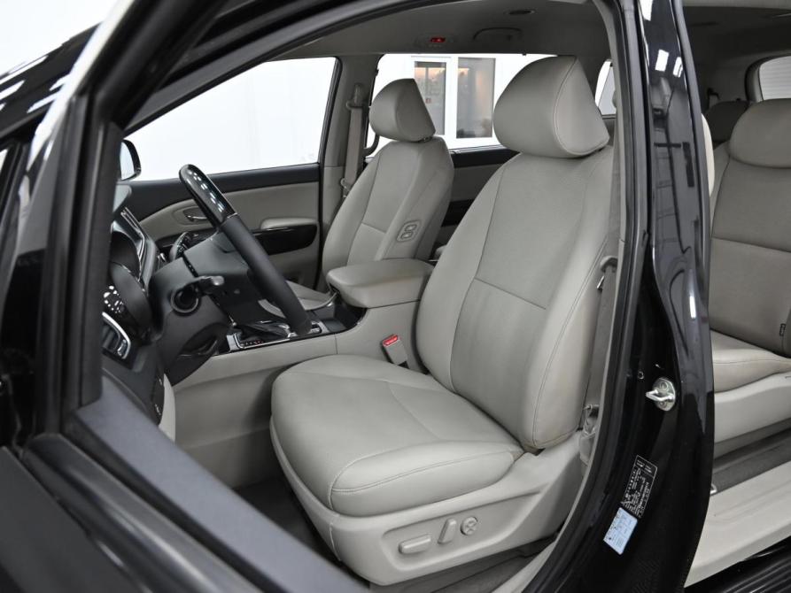 Kia Carnival III Москва  - изображение 14