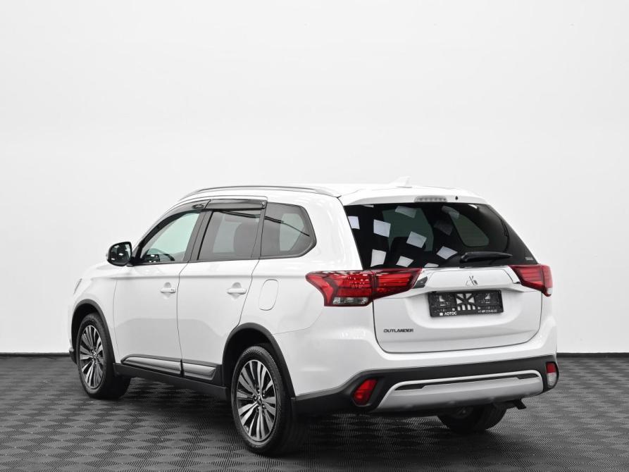 Mitsubishi Outlander III Рестайлинг 3 Москва  - изображение 4