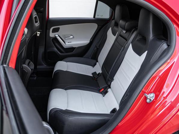 Mercedes-Benz A-Класс IV (W177) с пробегом 2018 года, цена 2 350 000 рублей, 74239 км, хэтчбек, Автокод Объявления
