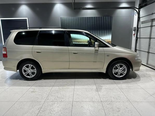 Honda Odyssey II Рестайлинг с пробегом 2003 года, цена 450 000 рублей, 320000 км, компактвэн, Автокод Объявления