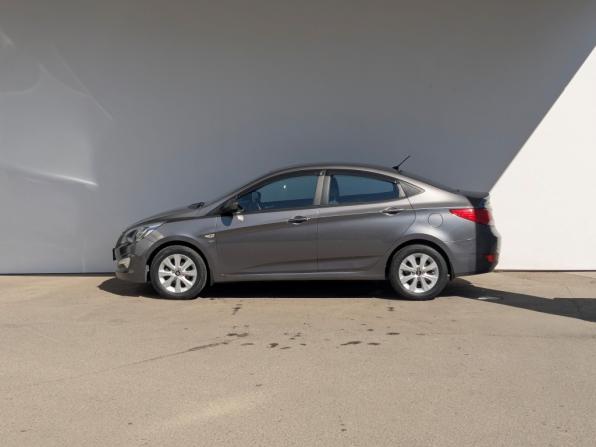 Hyundai Solaris I Рестайлинг с пробегом 2016 года, цена 1 290 000 рублей, 33637 км, седан, Автокод Объявления