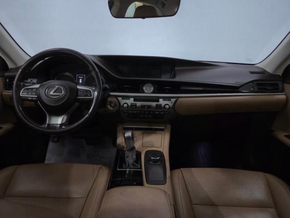 Lexus ES VI Рестайлинг с пробегом 2016 года, цена 2 650 000 рублей, 244894 км, седан, Автокод Объявления