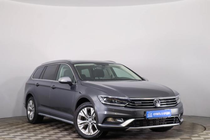 Volkswagen Passat B8 с пробегом 2016 года, цена 2 299 000 рублей, 142300 км, универсал, Автокод Объявления