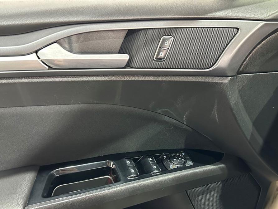 Ford Mondeo V Москва  - изображение 18